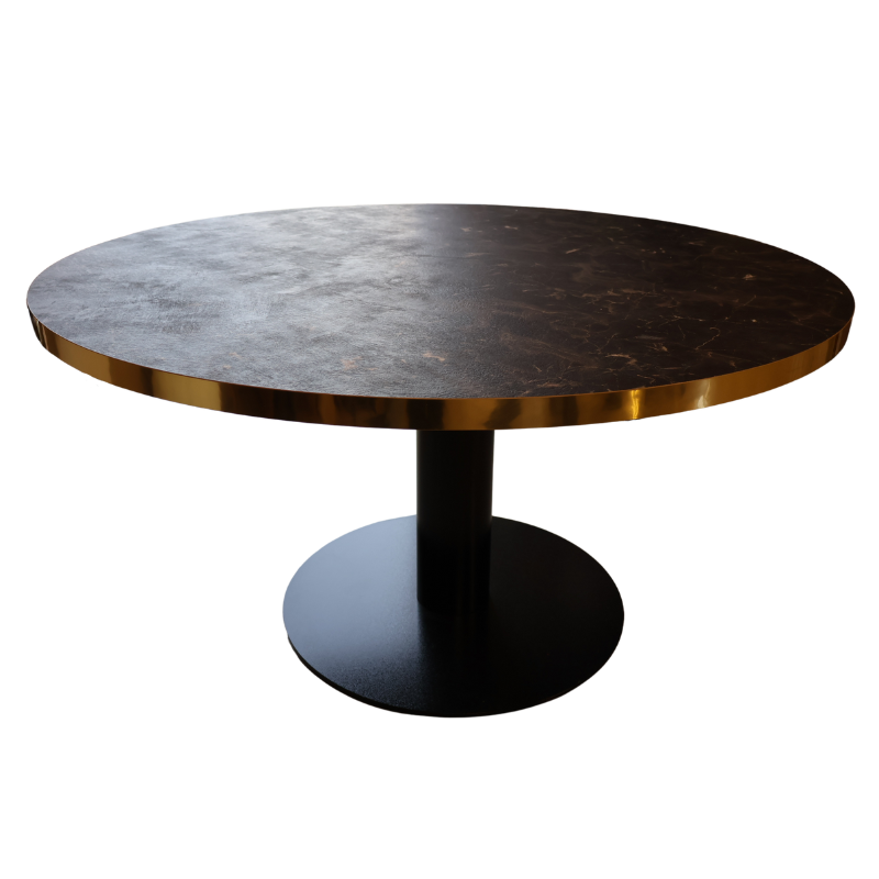 Sedie e Tavoli a Torino allo Showroom di Progetto AZ